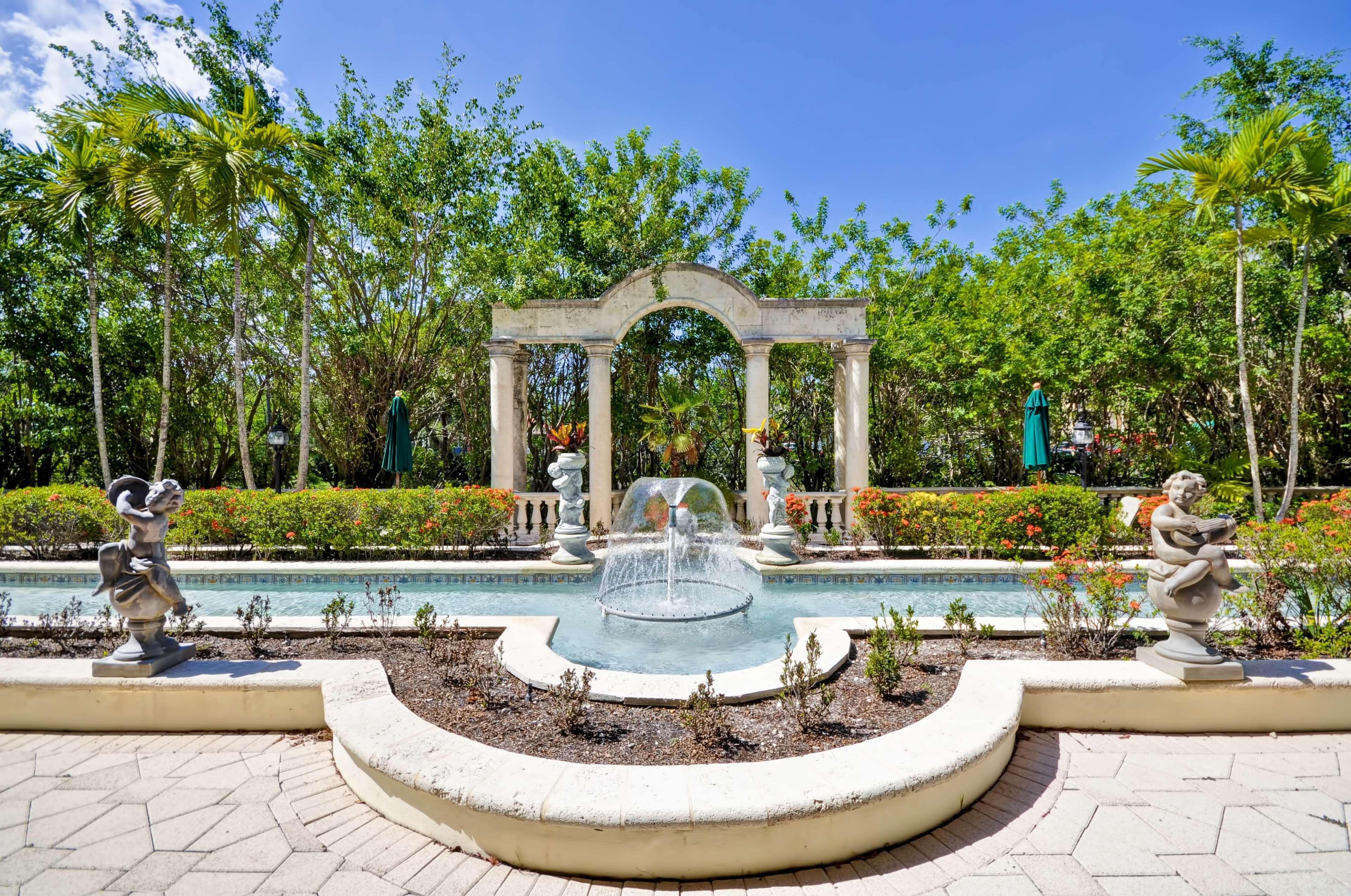 Hampton Inn Palm Beach Gardens Extérieur photo